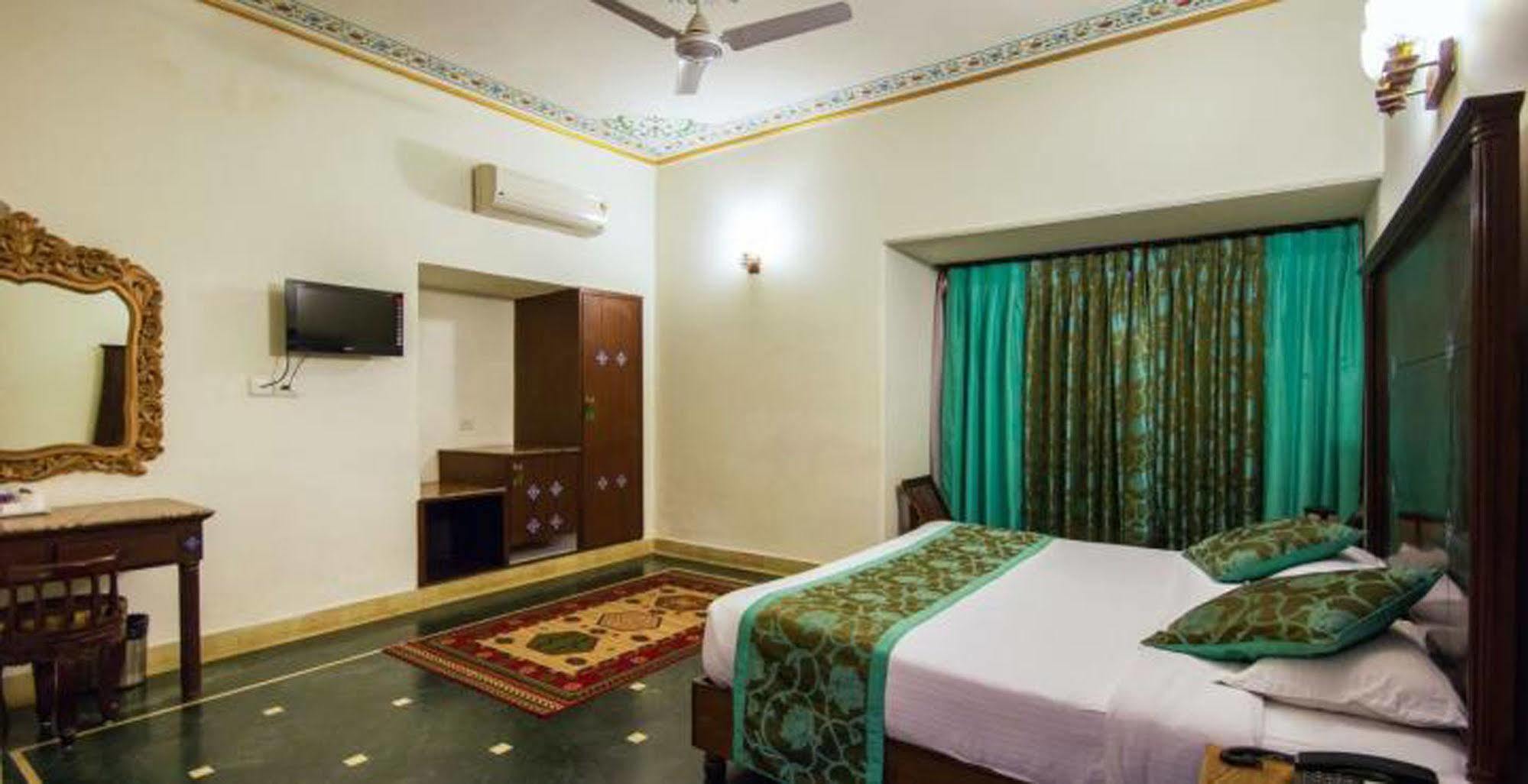 Nahargarh Haveli-Near Train Station Metro Hotel Jaipur Exterior photo
